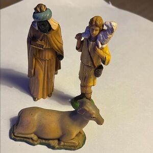mid Century nativity pieces